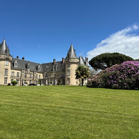 Domaine De Bort Bed and Breakfast Saint-Priest-Taurion Eksteriør billede
