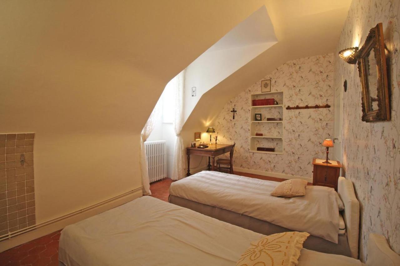 Domaine De Bort Bed and Breakfast Saint-Priest-Taurion Eksteriør billede