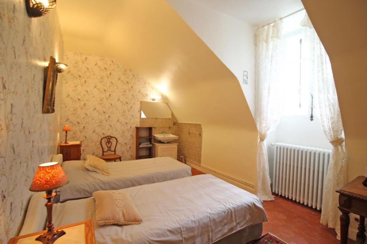 Domaine De Bort Bed and Breakfast Saint-Priest-Taurion Eksteriør billede